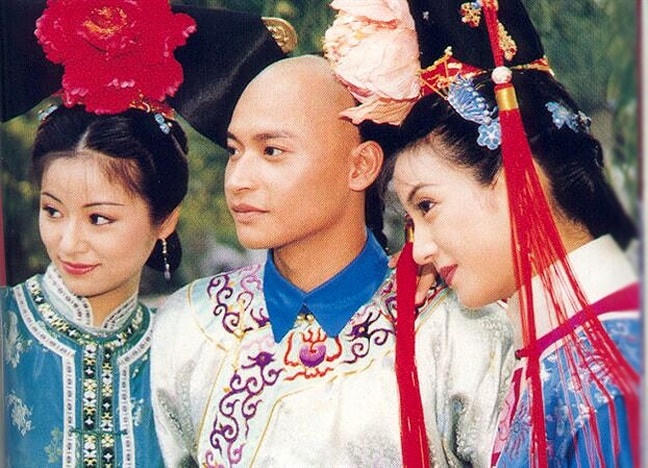Trần Chí Bằng (giữa) tham gia 