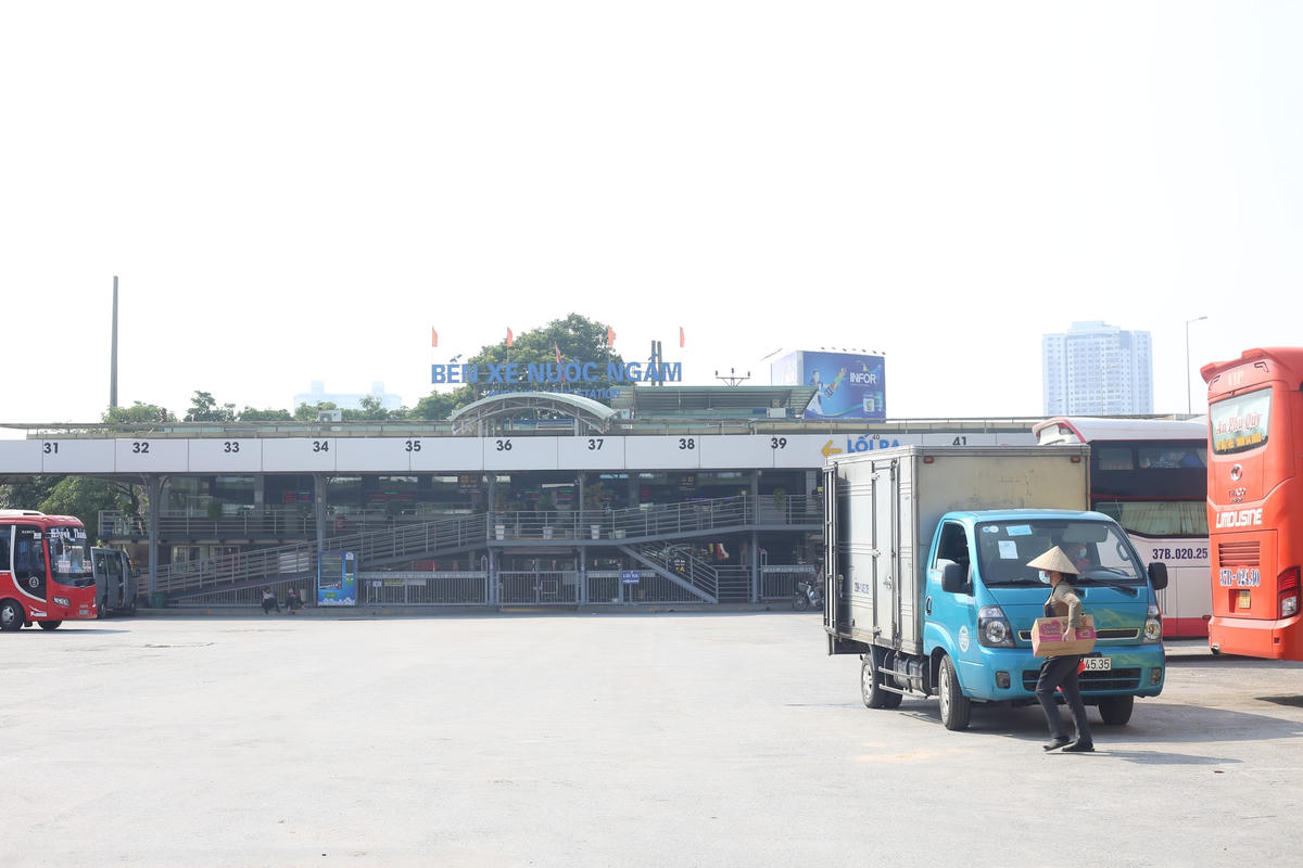 Vừa qua, Sở GTVT đã đề xuất, đối với hoạt động vận tải hành khách đường bộ, trong đó, vận tải liên tỉnh được phép hoạt động từ 10-20%.