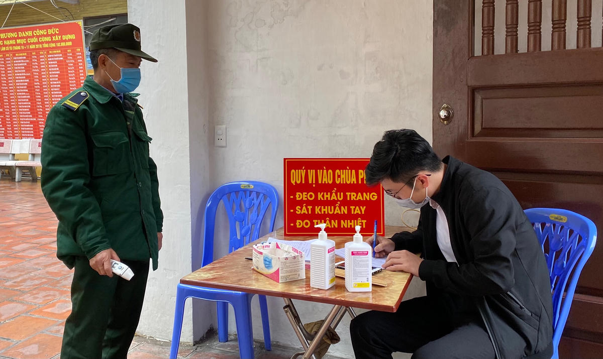 Các cơ sở dịch vụ, du lịch được hoạt động trở lại phải tổ chức một cách có kiểm soát, tuân thủ các biện pháp và phương án phòng chống dịch Covid-19.