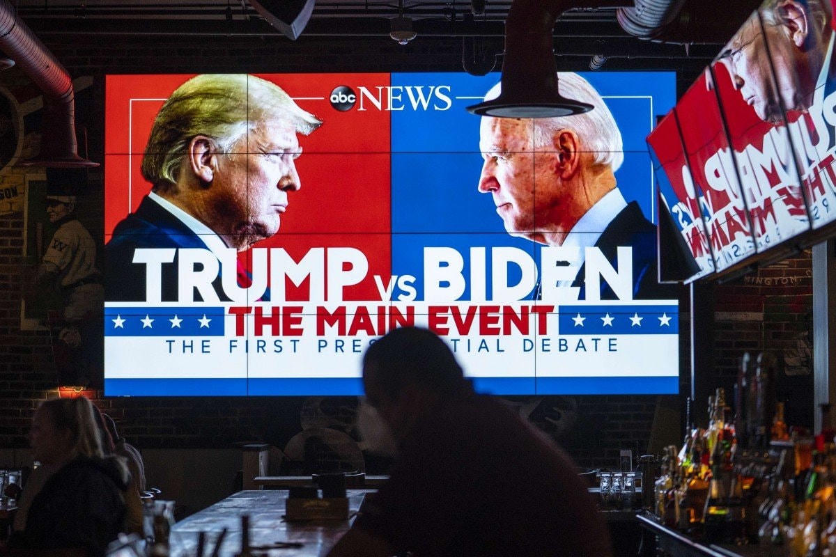 Tổng thống Mỹ Donald Trump và Phu nhân được xác định dương tính với SARS-CoV-2, ngày 2/10.