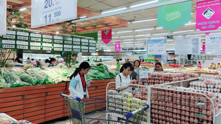 Một số siêu thị đã bắt đầu hoạt động trở lại phục vụ người dân.