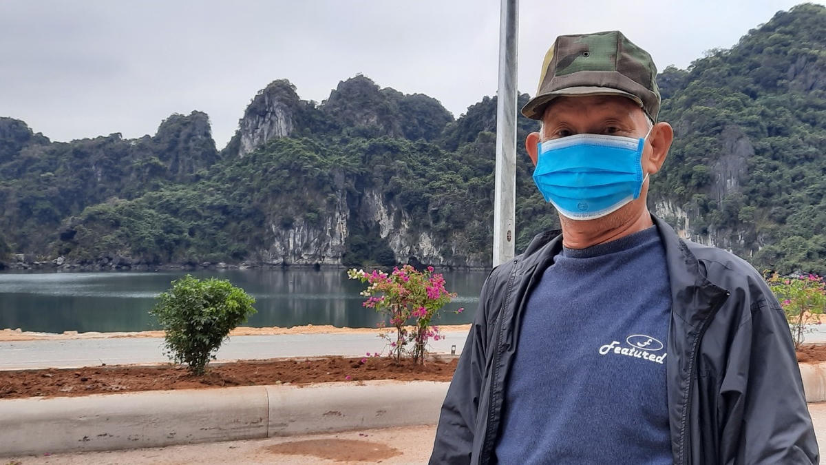 Ông Nguyễn Văn Gạc, phường Hà Phong, thành phố Hạ Long cũng như nhiều người dân trên địa bàn phường bày tỏ niềm vui khi tuyến đường được hoàn thành sẽ góp phần phát triển kinh tế - xã hội trên địa bàn phường.