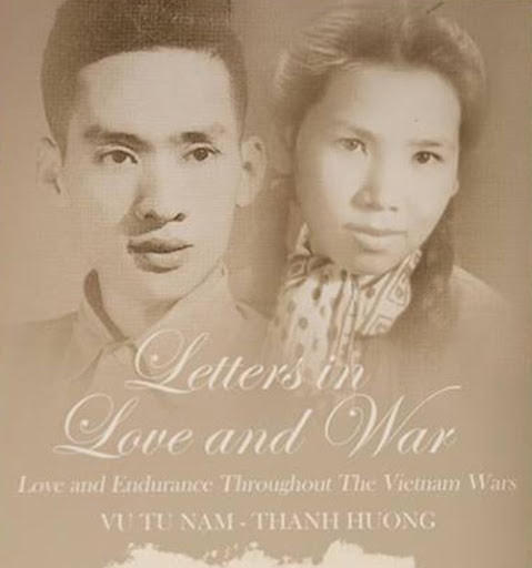 Cuốn sách Letters in Love and War.