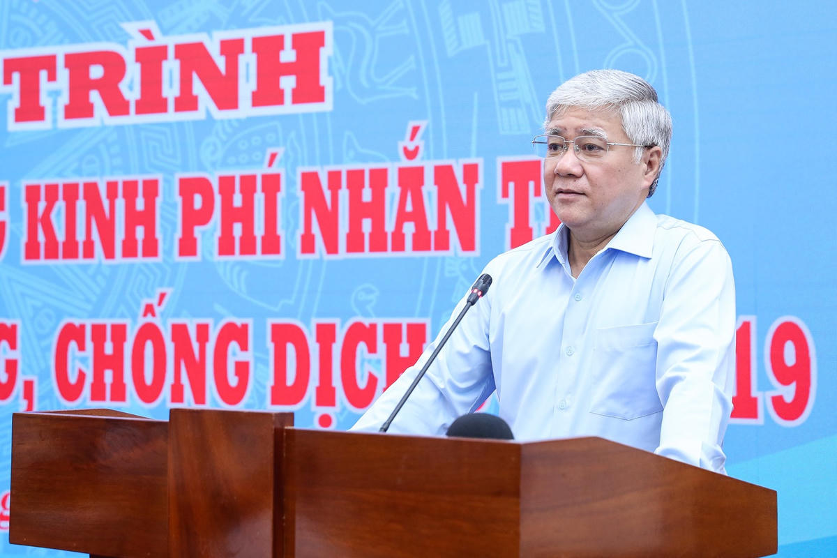 Chủ tịch Đỗ Văn Chiến phát biểu tại buổi lễ.