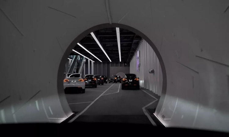 Đường hầm Loop bên dưới Trung tâm hội nghị Las Vegas. Ảnh: Boring Company.  