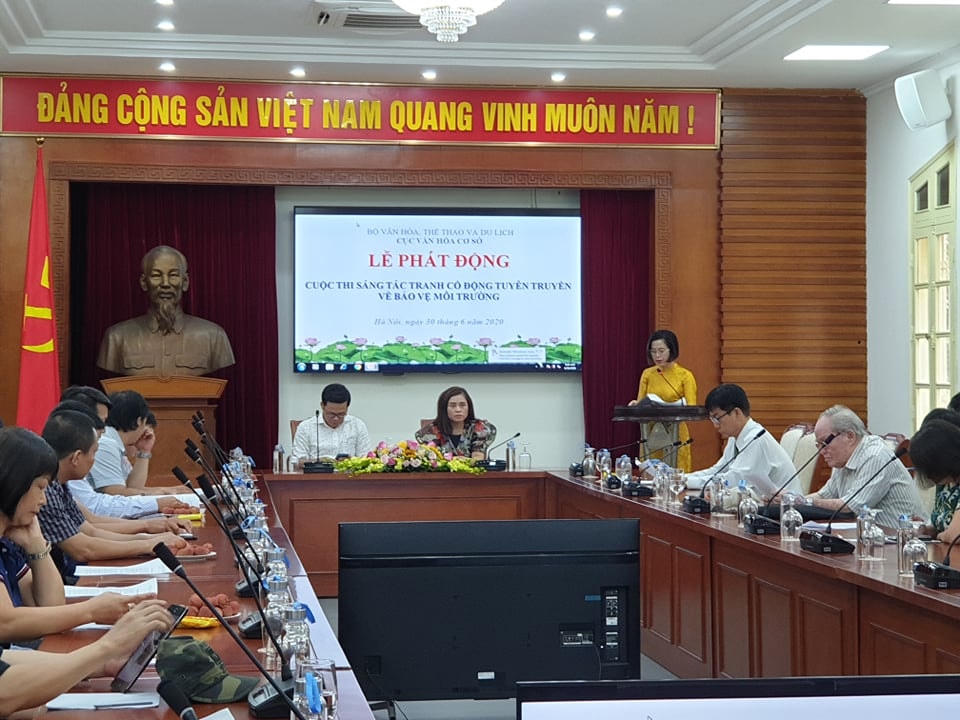 Sáng tác tranh cổ động tuyên truyền bảo vệ môi trường