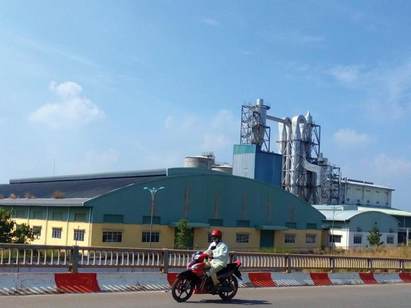Nhà máy Bột giấy Phương Nam.