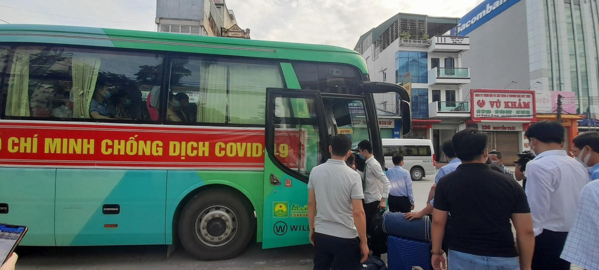 50 y bác sĩ Thanh Hóa lên đường chi viện TP HCM và tỉnh Bình Dương