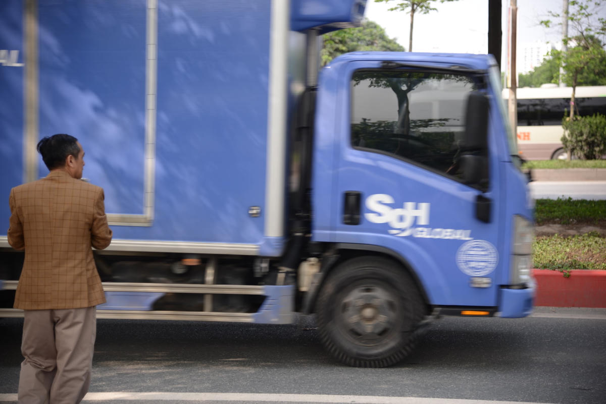 Tiềm ẩn nguy cơ mất an toàn giao thông tại nút giao Quốc lộ 5 với lối lên cao tốc Hà Nội – Bắc Giang
