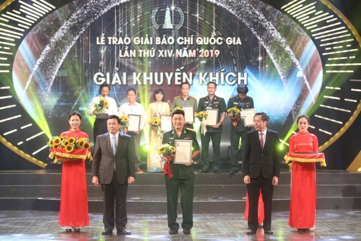 Chùm ảnh: Trao giải Báo chí Quốc gia lần thứ 14