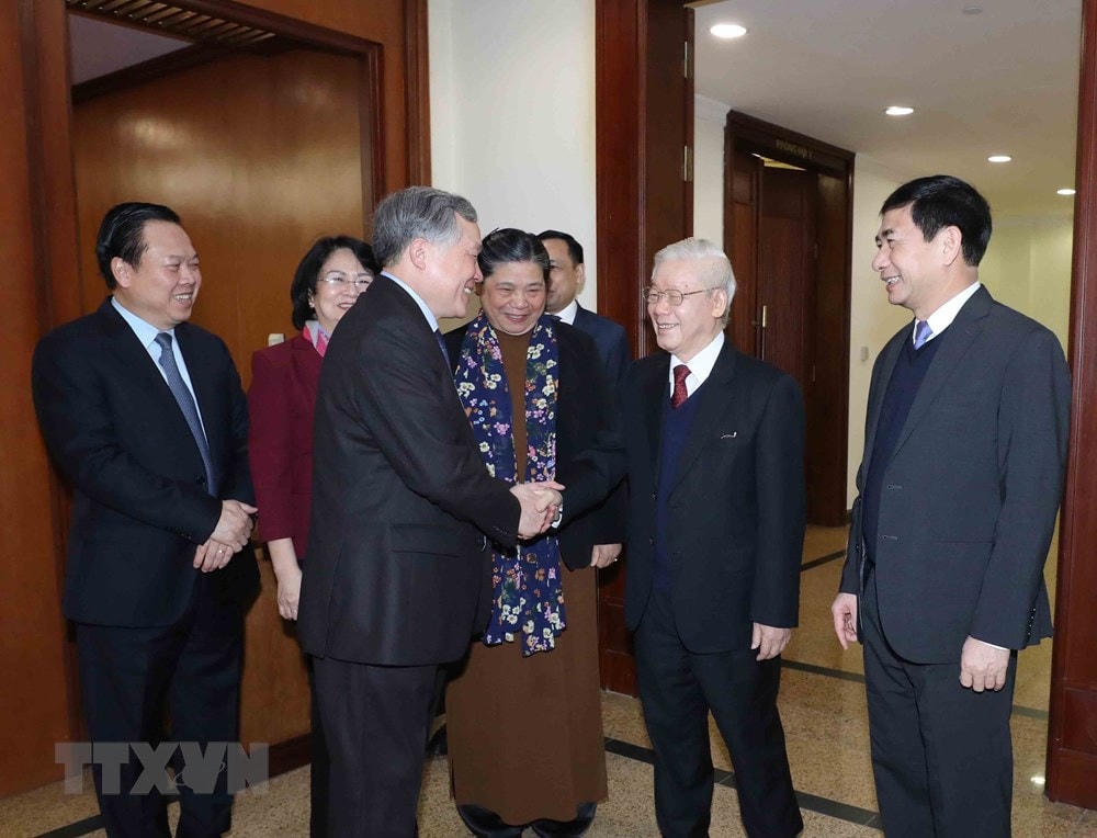 Tổng Bí thư, Chủ tịch nước Nguyễn Phú Trọng với các đại biểu dự bế mạc Hội nghị. (Ảnh: Phương Hoa/TTXVN).