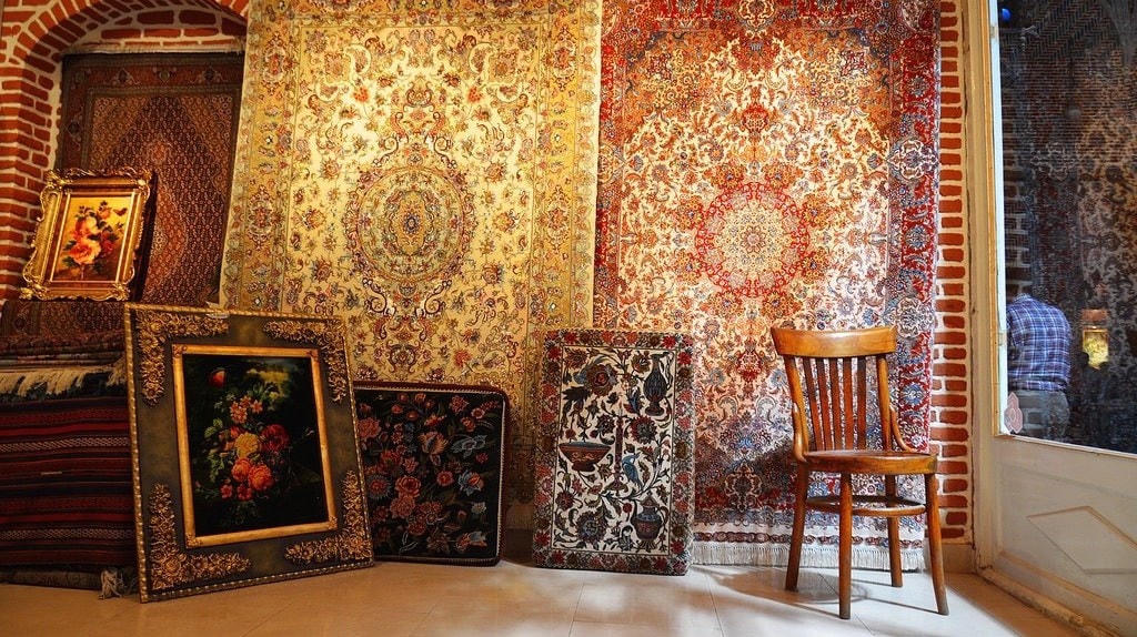 Những tấm thảm Ba Tư xuất hiện từ khoảng 2.500 năm trước, là niềm tự hào của người Iran.