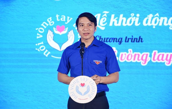 Ông Nguyễn Ngọc Lương, Bí thư Ban chấp hành Trung ương Đoàn TNCS Hồ Chí Minh chia sẻ về chương trình "Nối vòng tay thương".