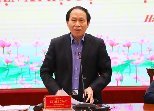 Phó Chủ tịch - Tổng Thư ký Lê Tiến Châu kết luận Hội nghị.