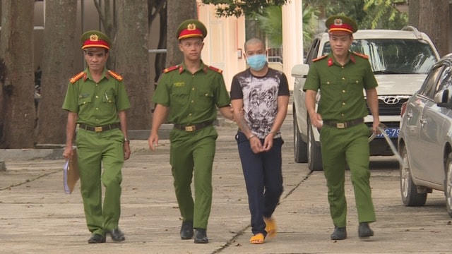 Đối tượng Hiệp tại cơ quan Công an.