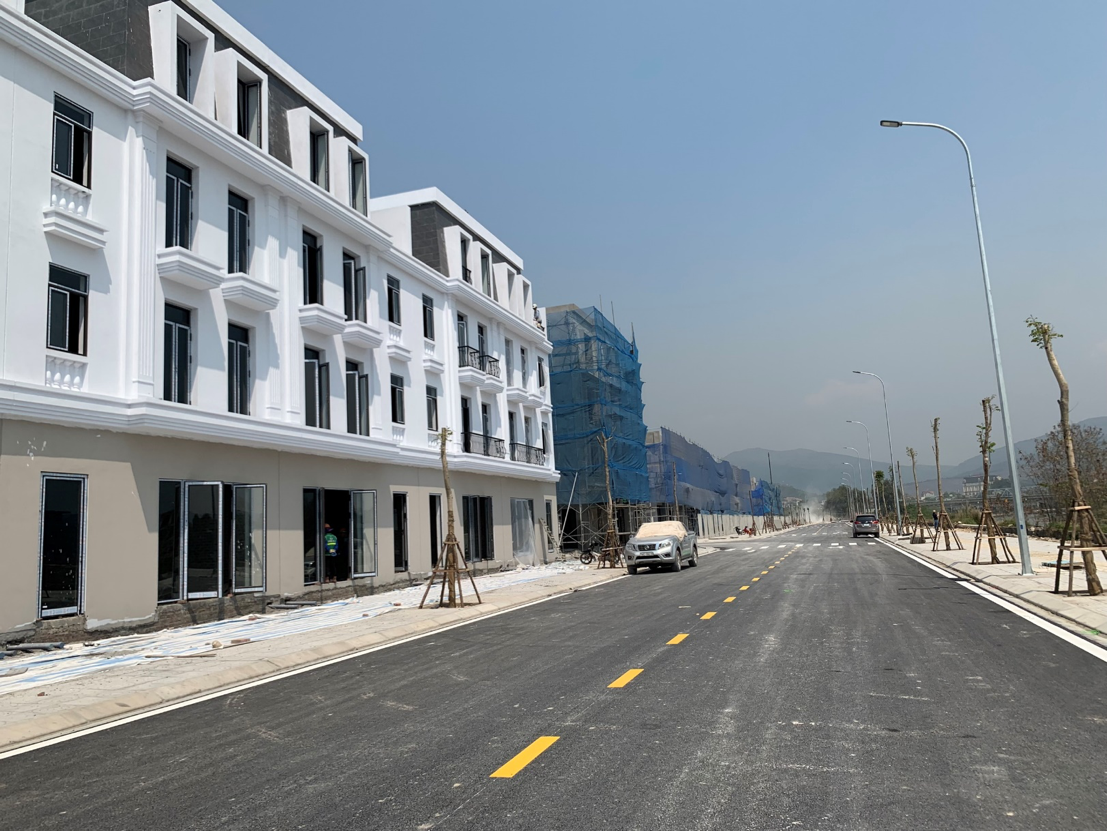 Dự án TNR Grand Palace River Park trọng điểm tiếp nối tuyến cao tốc 10 làn và quốc lộ 18 đang hoàn thiện hạ tầng với vị trí chiến lược bên Sông Uông thơ mộng