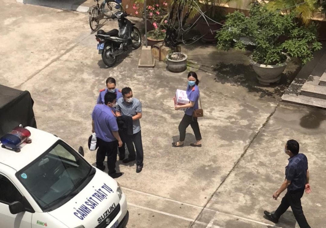Cục điều tra thuộc Viện KSND tối cao thực hiện bắt giữ cựu Đội trưởng hình sự - kinh tế - ma túy Công an Đồ Sơn ngày 11/5.