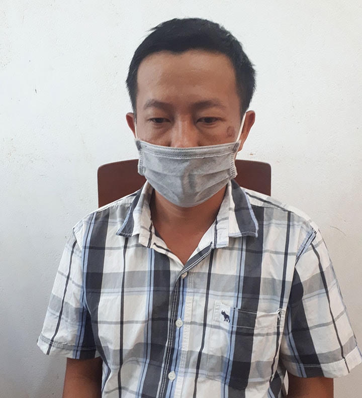 Đối tượng Phạm Quốc Học tại trụ sở cơ quan công an. Ảnh NGUYÊN KHANG