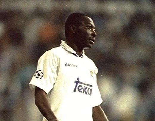 Freddy Rincon từng khoác áo CLB Real Madrid những năm 1995-96.