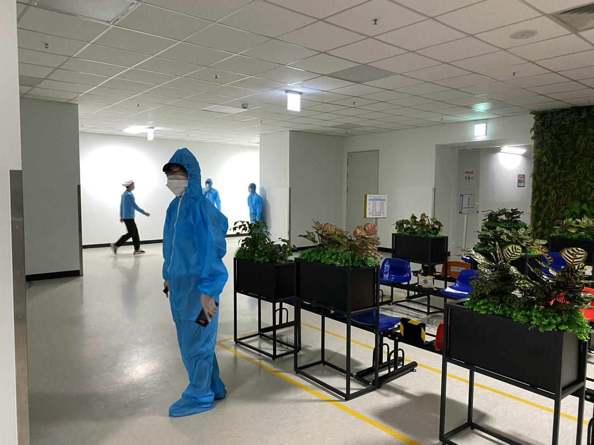 Liên quan đến ca bệnh ngày 3/11, một phân xưởng tại Công ty LG Display Việt Nam phải tạm dừng hoạt động.