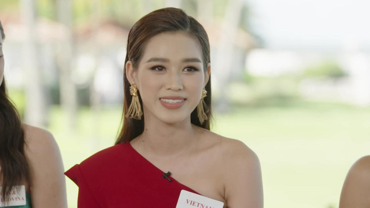 Đỗ Thị Hà gây ấn tượng tại vòng thi "Thử thách đối đầu".