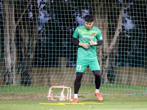 Văn Toản dự kiến nghỉ thi đấu 3 tháng.Ảnh: VFF.