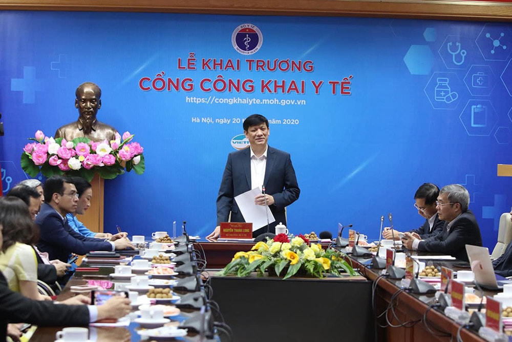 Bộ trưởng Bộ Y tế Nguyễn Thanh Long phát biểu tại buổi lễ.