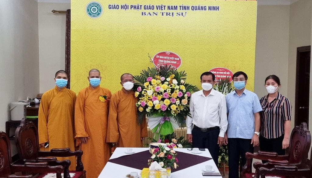Lãnh đạo MTTQ tỉnh thăm hỏi, chúc mừng Ban Trị sự Giáo hội Phật giáo Việt Nam tỉnh Quảng Ninh.