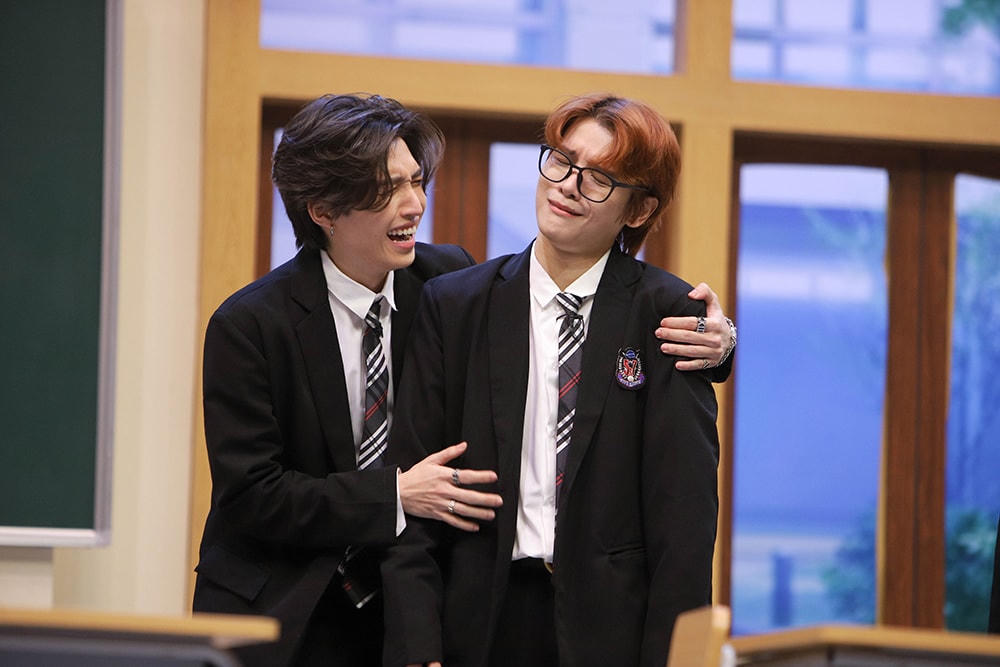 Cody và Thái Ngân với khoảng khắc trêu đùa cười chảy nước mắt.