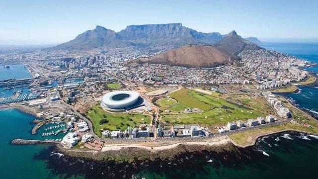 South Africa khu vui chơi sinh thái và bảo tồn thiên nhiên lớn nhất tại Nam Phi.