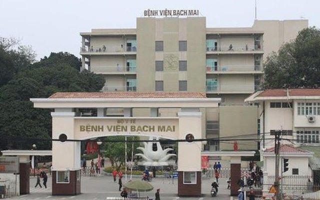 Bệnh viện Bạch Mai.  