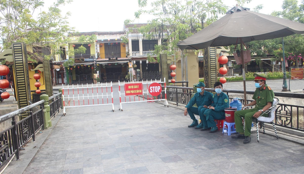 Ngành chức năng Quảng Nam tăng cường chốt chặn phòng, chống dịch Covid-19.