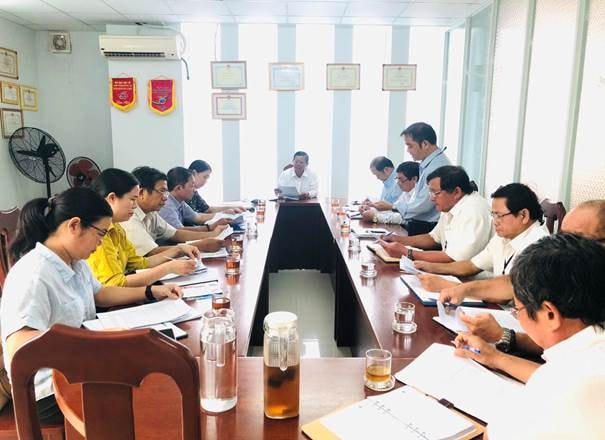 Đoàn giám sát làm việc tại, Chi cục An toàn vệ sinh thực phẩm tỉnh Khánh Hòa.