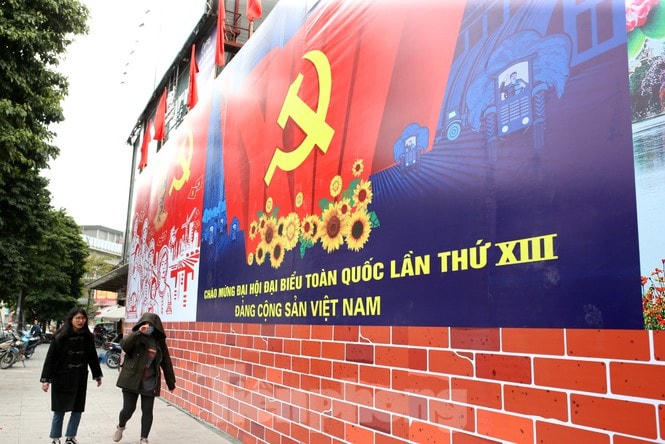 [ẢNH] Hà Nội chào mừng Đại hội Đảng
