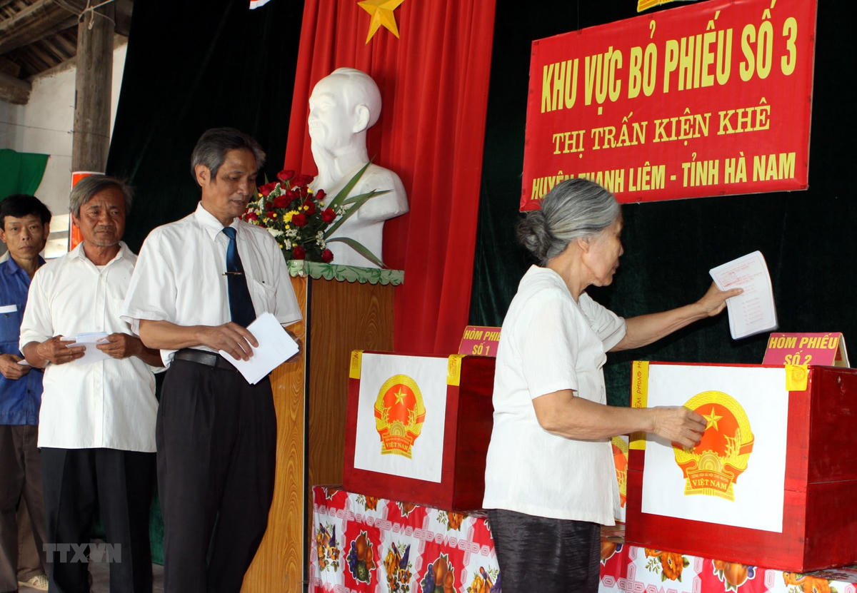 Bộ Chính trị ban hành Chỉ thị về lãnh đạo cuộc bầu cử đại biểu Quốc hội khoá XV và bầu cử đại biểu Hội đồng nhân dân các cấp nhiệm kỳ 2021 - 2026. Ảnh minh họa.