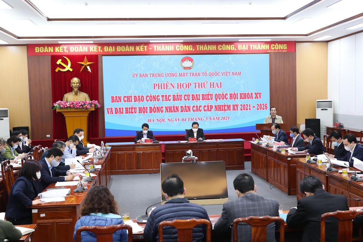 Quang cảnh phiên họp thứ hai Ban Chỉ đạo công tác bầu cử ĐBQH khóa XV và đại biểu HĐND các cấp nhiệm kỳ 2021-2026, UBTƯ MTTQ Việt Nam. Ảnh: Quang Vinh.