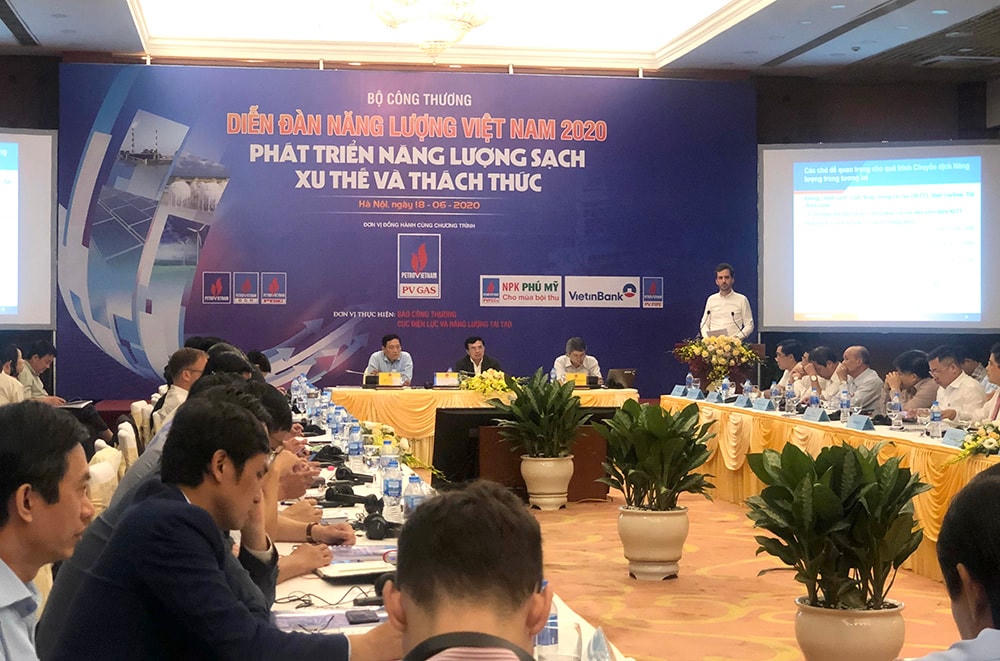 Quang cảnh Diễn đàn Năng lượng Việt Nam 2020.