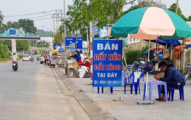 Tín dụng bất động sản nóng cùng sốt đất