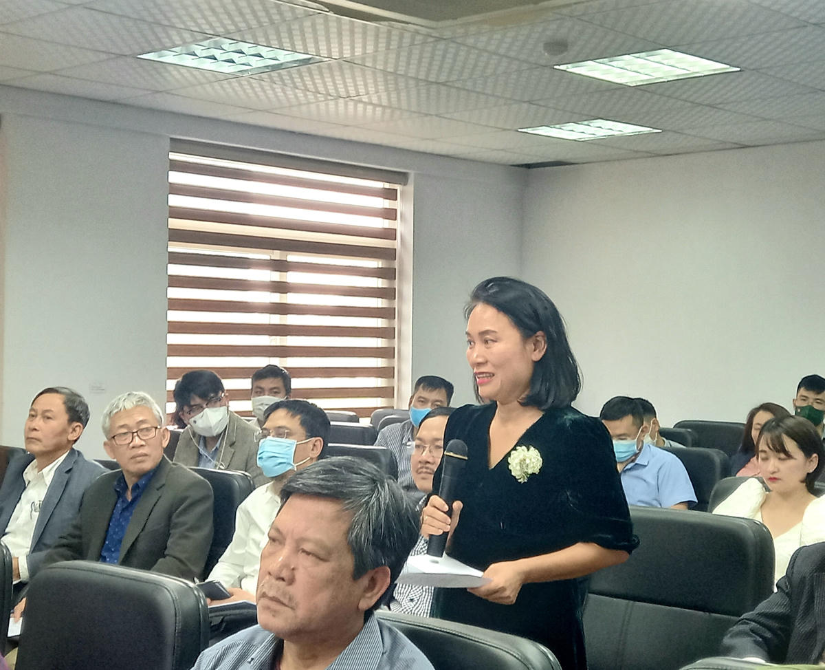 Tại buổi khai mạc, các thành viên Hội đồng Sơ khảo đã có những trao đổi đóng góp ý kiến.