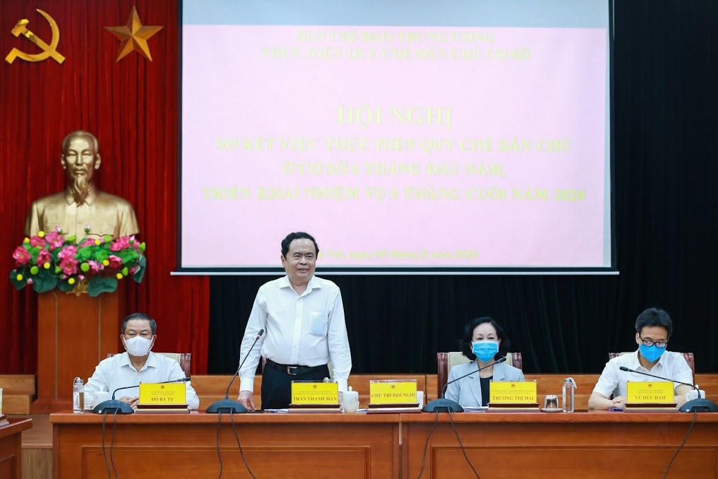 Các đại biểu dự Hội nghị.