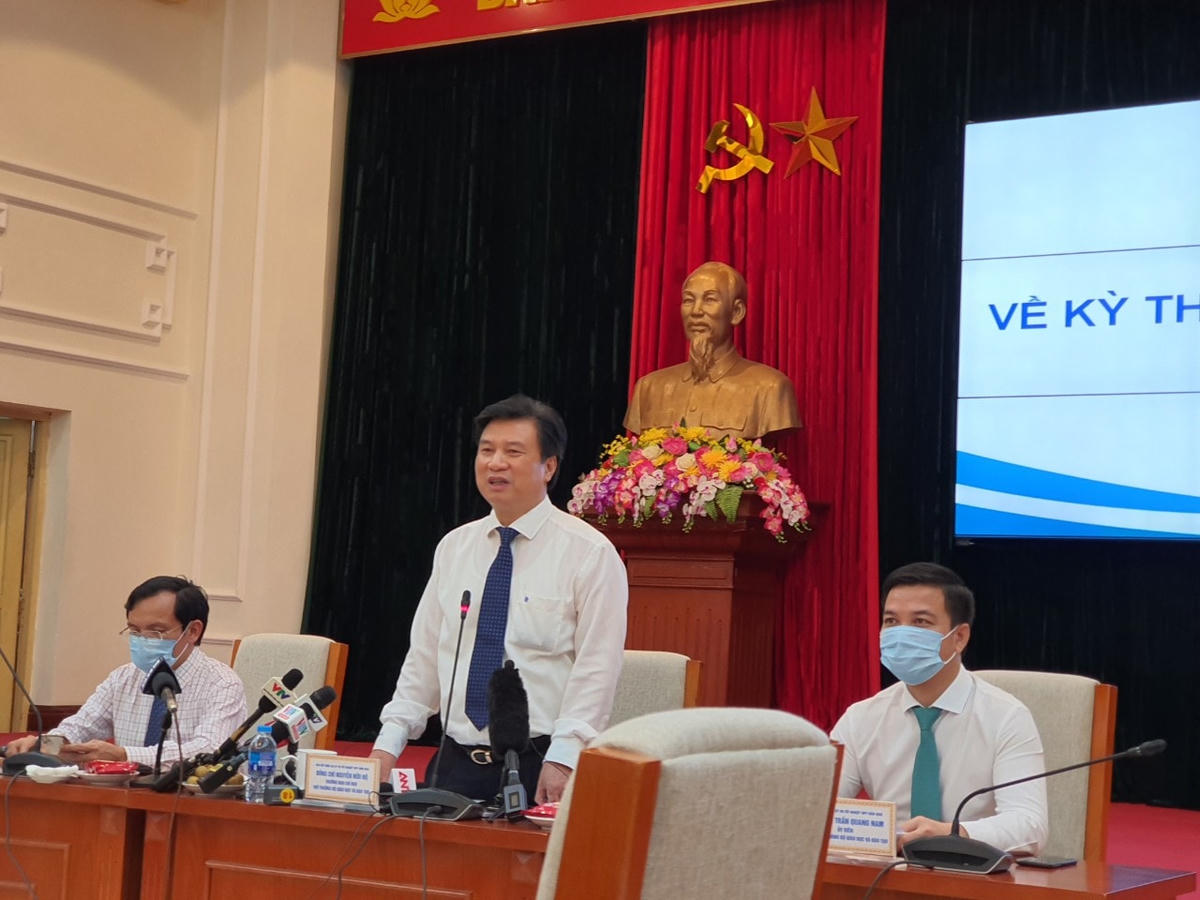 Quang cảnh buổi họp báo.