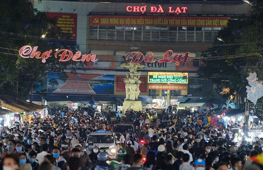 chợ đêm Đà Lạt sẻ dừng hoạt động từ 19 giờ 00 ngày 3/5/2021