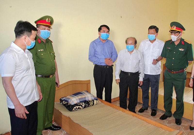 Hải Phòng kiểm tra điều kiện sinh hoạt tại các khu cách ly tập trung.