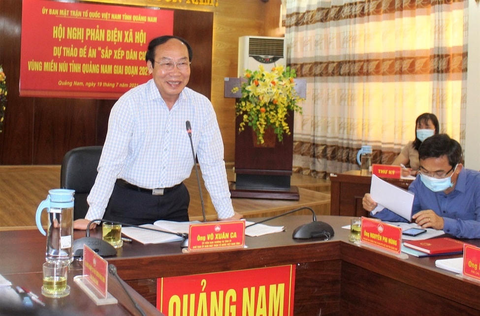 Ông Võ Xuân Ca, Chủ tịch Ủy ban MTTQ Việt Nam phát biểu kết luận hội nghị.