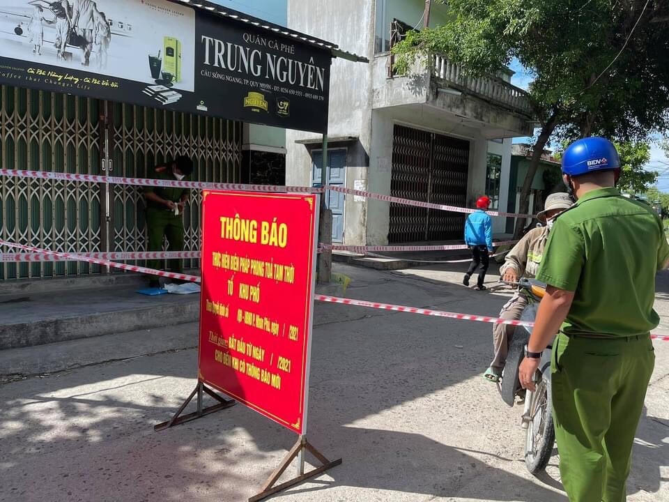 Phong tỏa một khu vực tại phường Nhơn Phú, TP Quy Nhơn (Bình Định).