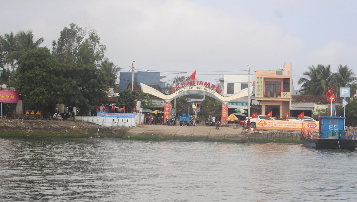 Một góc xã đảo Tam Hải.