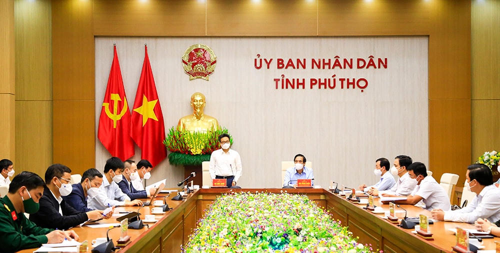 Phó Thủ tướng Vũ Đức Đam phát biểu chỉ đạo công tác phòng, chống dịch tại Phú Thọ sáng nay.