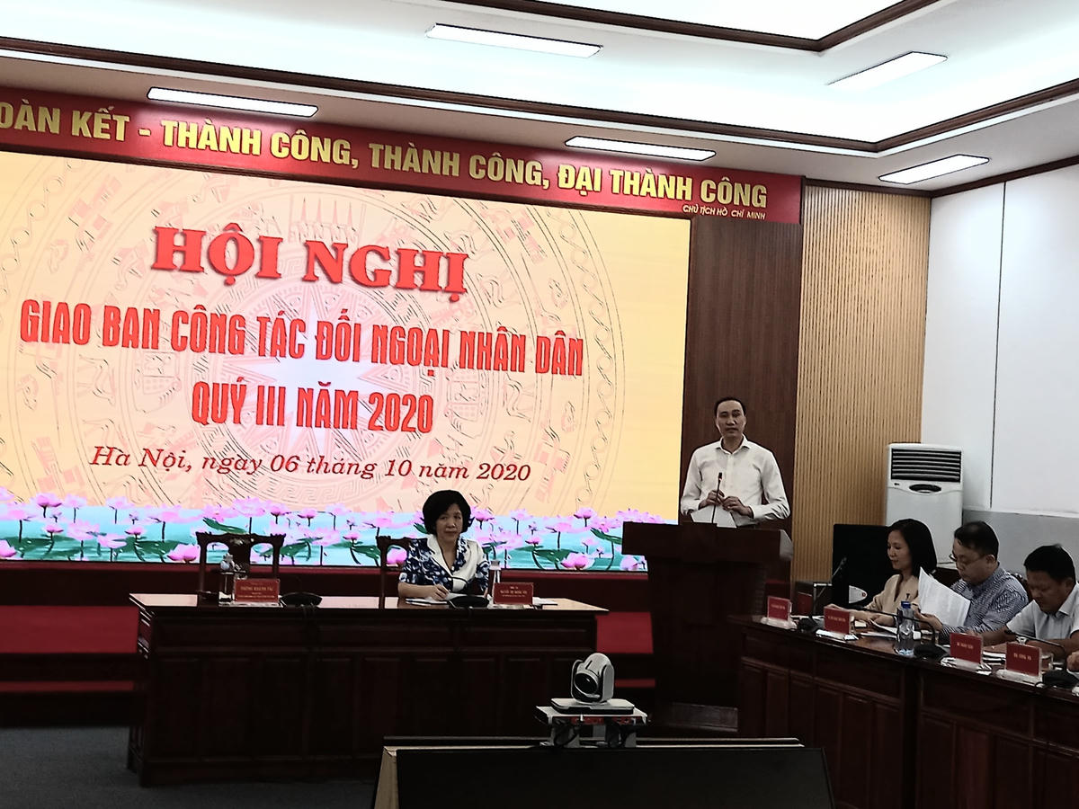 Phó Chủ tịch Phùng Khánh Tài phát biểu tại hội nghị.