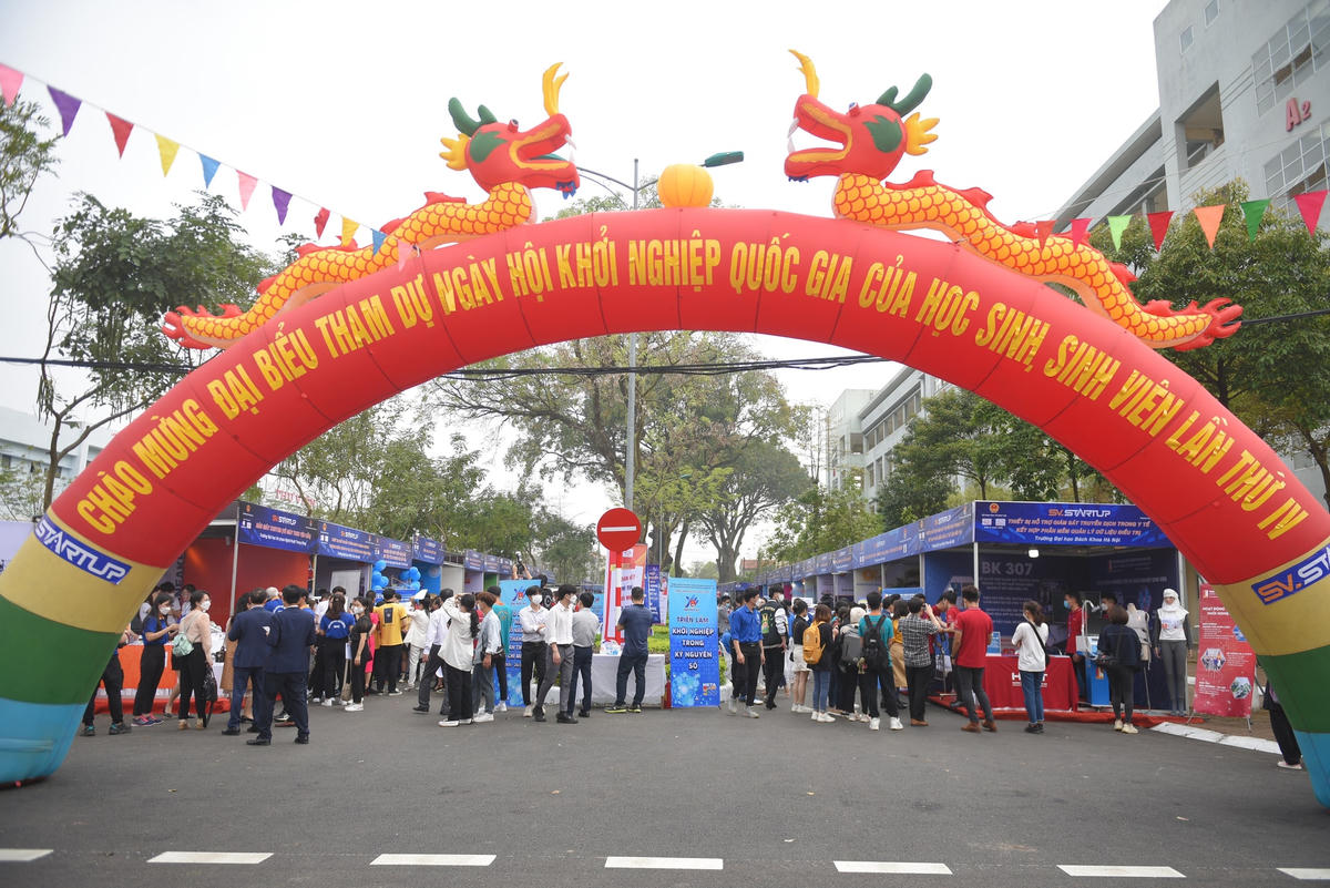 Ngày hội Khởi nghiệp Quốc gia của học sinh, sinh viên lần thứ IV được tổ chức tại ĐH Công nghệ Giao thông vận tải (Cơ sở 2).