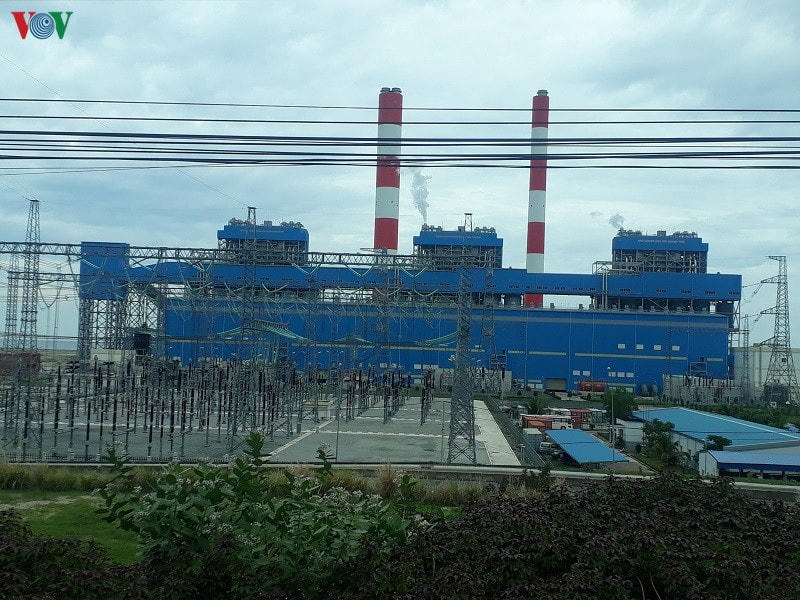Một trong 3 tổ máy tại Trung tâm Điện lực Vĩnh Tân.